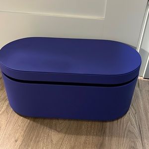 Dyson air wrap box